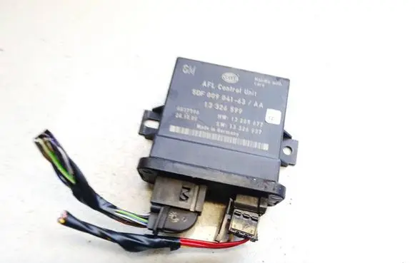 Opel Insignia A Light module LCM 13326599