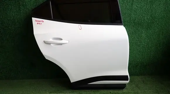 Opel Mokka B Rear door 