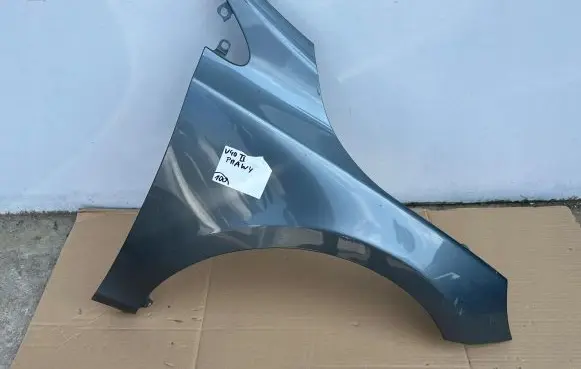 Volvo V40 Fender