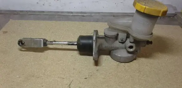 Subaru Outback Clutch master cylinder