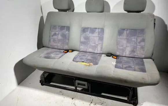 Volkswagen Multivan T4 Third row seats 