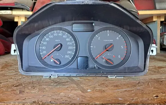 Volvo C30 Speedometer (instrument cluster) 30765310 36000197 69199420T