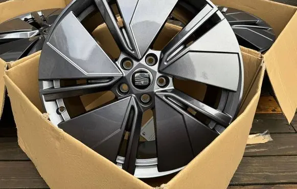 Seat Altea R19 alloy rim 5LG071499E