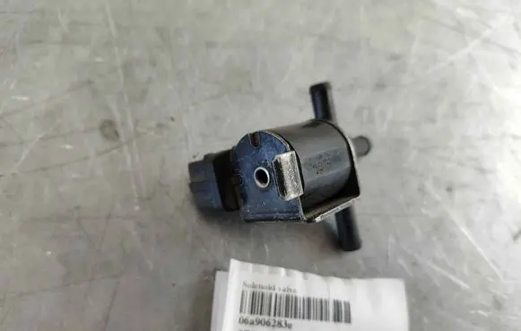 Porsche Cayenne (92A) Turbo solenoid valve 06A906283E 058906283F