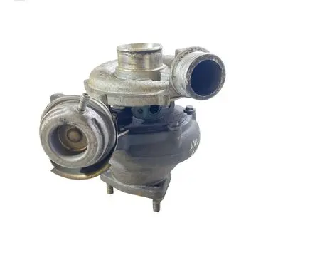 Volvo V70 Turbo 8689592 GT2052V