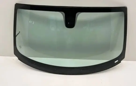 Mini Cooper Coupe R58 Front windscreen/windshield window 