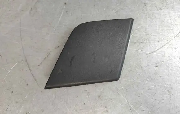 Volvo C40 Centre console side trim rear 32226780
