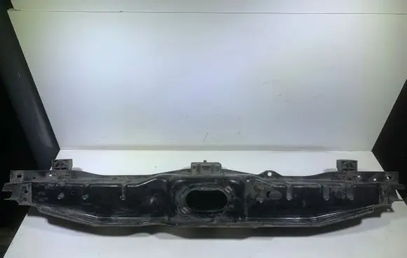 Top upper radiator support slam panel