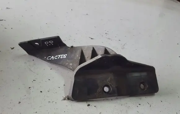 Fender mounting bracket