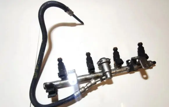 Mini One - Cooper R50 - 53 Fuel main line pipe 0280155991 04891192AA