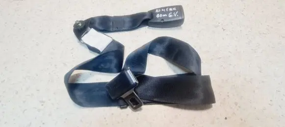 Nissan Almera N16 Middle seatbelt (rear) E40424091 E4224091 B62R00003