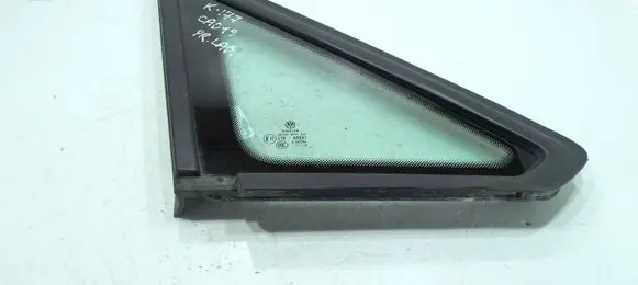 Volkswagen Caddy Front triangle window/glass 2K5845412A