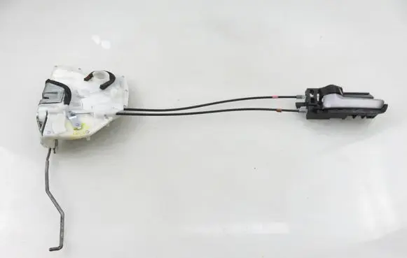 Suzuki SX4 Front door lock 8220279J30