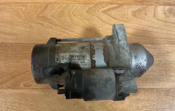 Toyota Avensis T250 Starter motor 281000R010 MS4280004920
