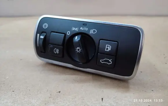Volvo XC60 Light switch 30739448