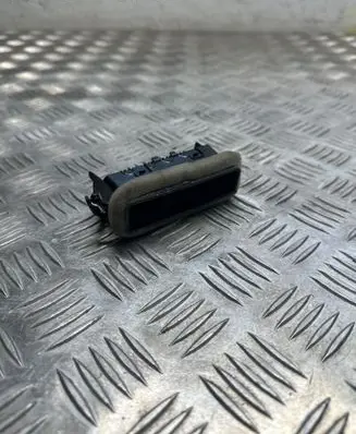 Volvo XC90 Air vent grill in roof 31497122 0947700406 04102019