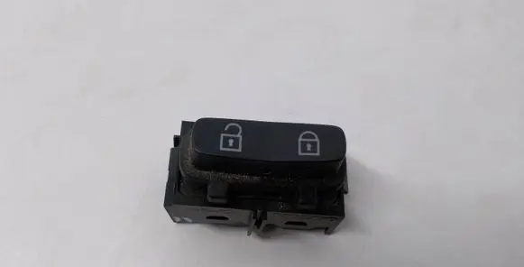 Volvo S80 Central locking switch button 30710475 03451600