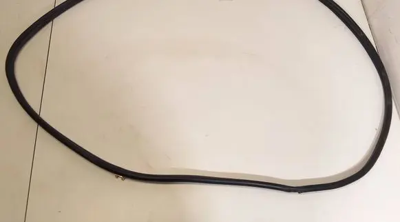 Toyota Auris E180 Front door rubber seal 