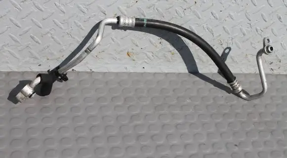 Mitsubishi L200 Air conditioning (A/C) pipe/hose RURKAKLIMYL200