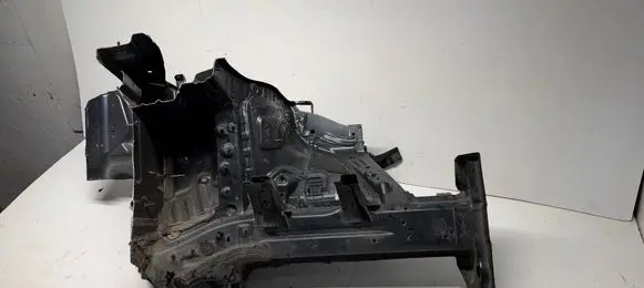KIA Stonic Front side member