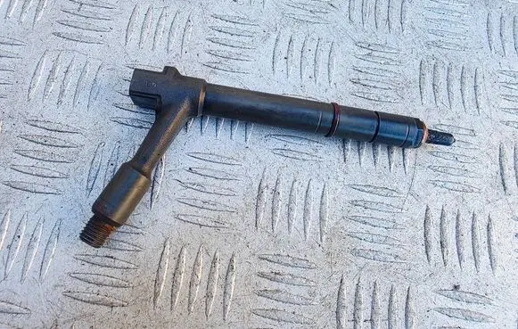 Opel Meriva A Fuel injector TJBB01901D