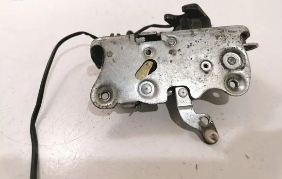 Mercedes-Benz G W461 W463 1st Gen Rear door lock A4637301335