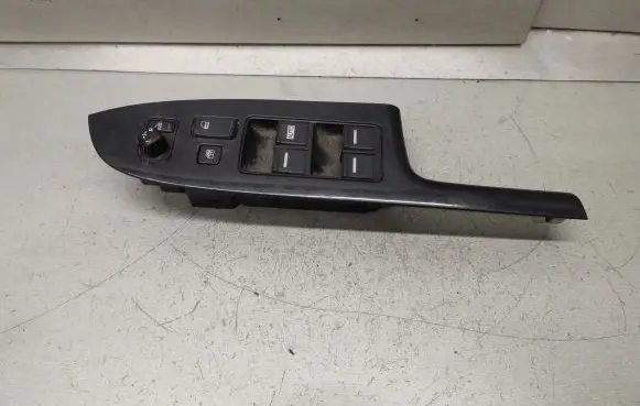 Honda Accord Electric window control switch 35750SEGE0 35750SEG