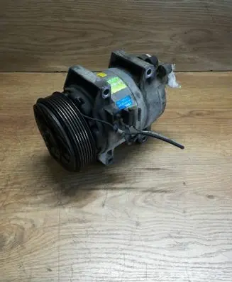 Volvo S60 Air conditioning (A/C) compressor (pump) 8684287 283E428103