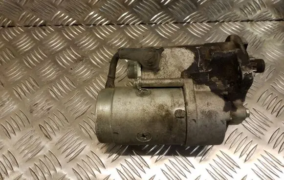 KIA Carens I Starter motor 3610027000 031013170