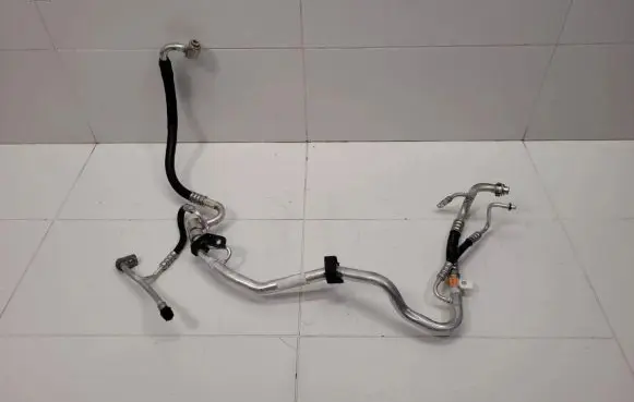 Air conditioning (A/C) pipe/hose