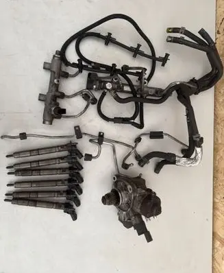 Audi A6 Allroad C7 Fuel injection system set 059130755BG 0445010642 10111018