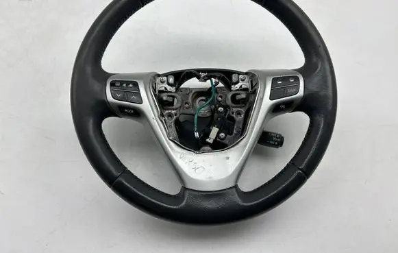 Toyota Verso Steering wheel 610987024 13332630