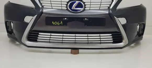 Lexus CT 200H Front bumper 5211976250