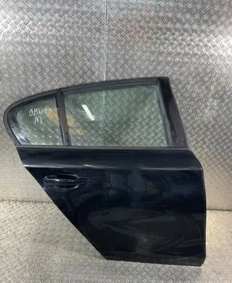 BMW 1 E81 E87 Rear door