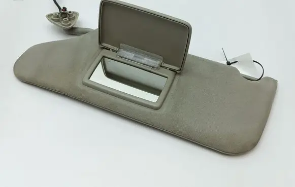 Chrysler 300 - 300C Sun visor 55361230AA