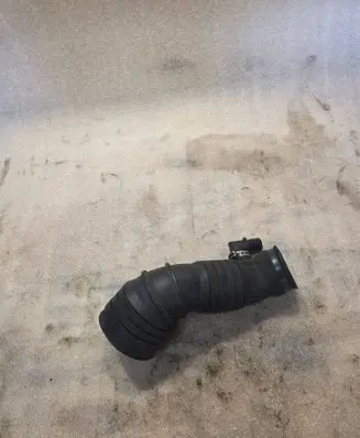 Audi A6 S6 C5 4B Turbo air intake inlet pipe/hose 4B0129627A PX04164681