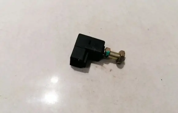 KIA Sorento Brake pedal sensor switch 938103k000