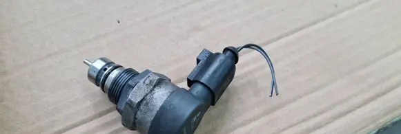 Audi Q5 SQ5 Fuel main line pipe 057130764H 0281002859 15232733