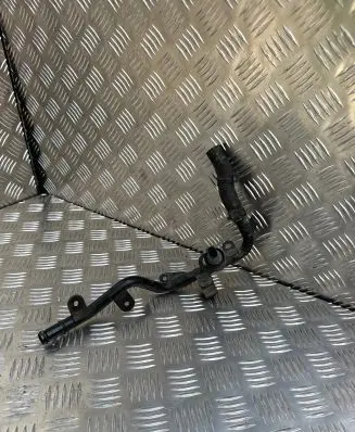 Volkswagen Transporter - Caravelle T5 Engine coolant pipe/hose 7E0121050B