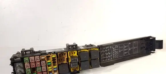 Jeep Grand Cherokee (WK) Fuse module 56050346AF 91043REVC