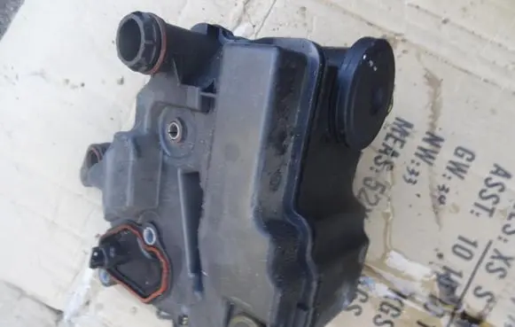 Peugeot 508 Oil breather separator 9671271480