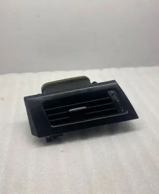 BMW 5 E60 E61 Dashboard side air vent grill/cover trim 9112204 6910731