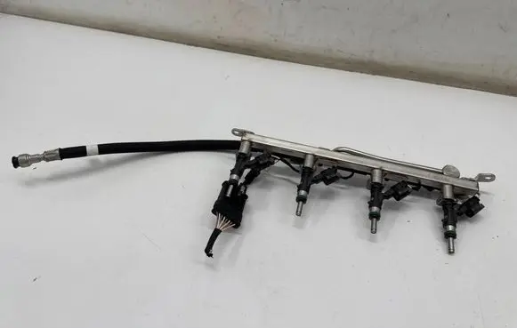 Fuel main line pipe