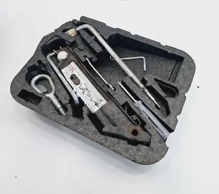 Mini One - Cooper R50 - 53 Lift Jack 