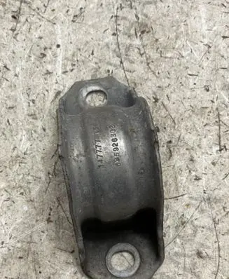 BMW X5 F15 Sway bar bush bracket, front 6859263