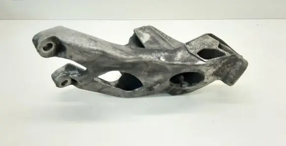 Audi A4 S4 B8 8K Engine mounting bracket 8K0199307AP