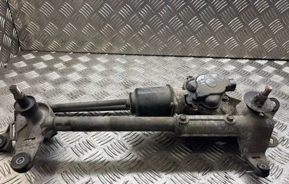 Honda Accord Front wiper linkage and motor 4Y15L