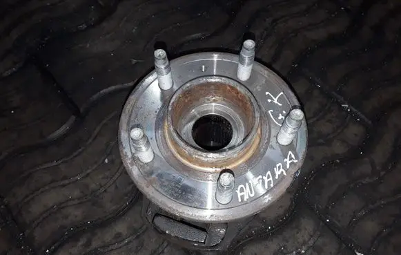 Opel Antara Rear wheel hub CB31000200