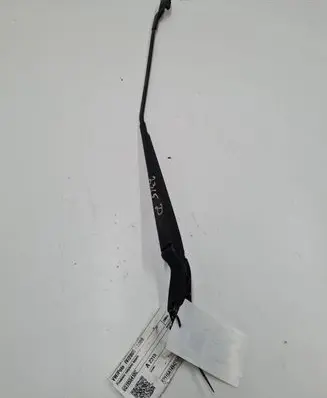 Volkswagen Polo IV 9N3 Front wiper blade arm 6Q1955410C