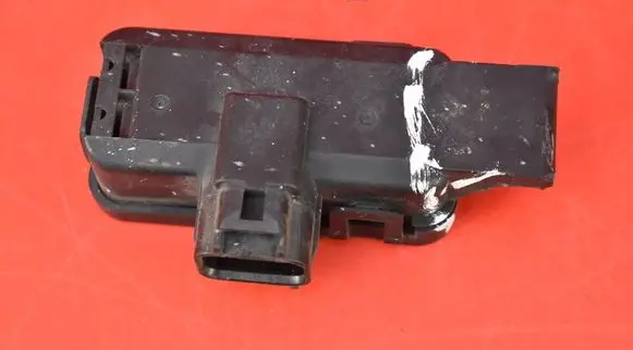 Cadillac SRX Sensor 013650-0010